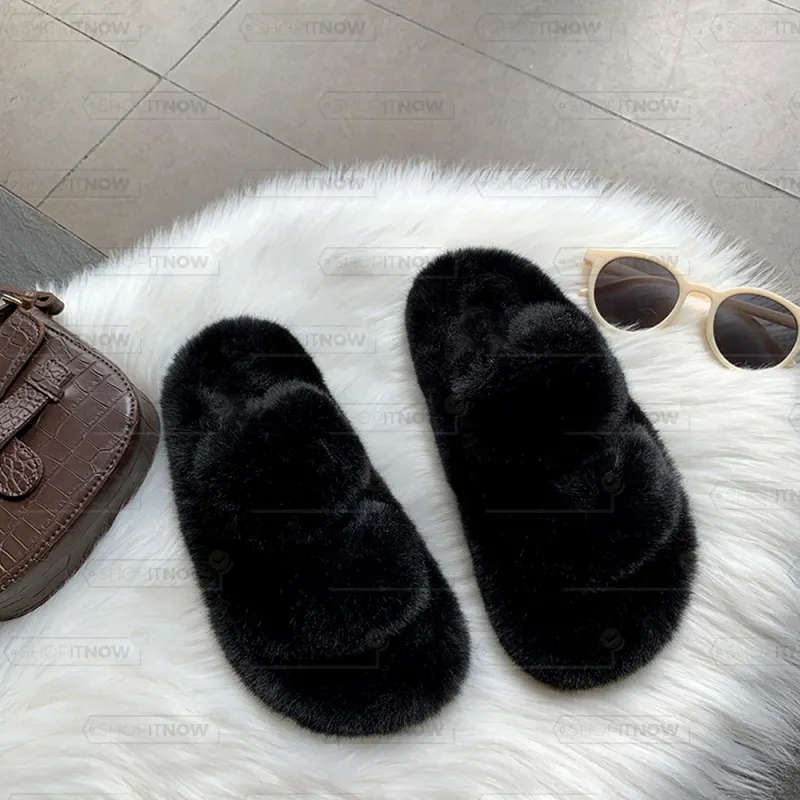 trendy slippers